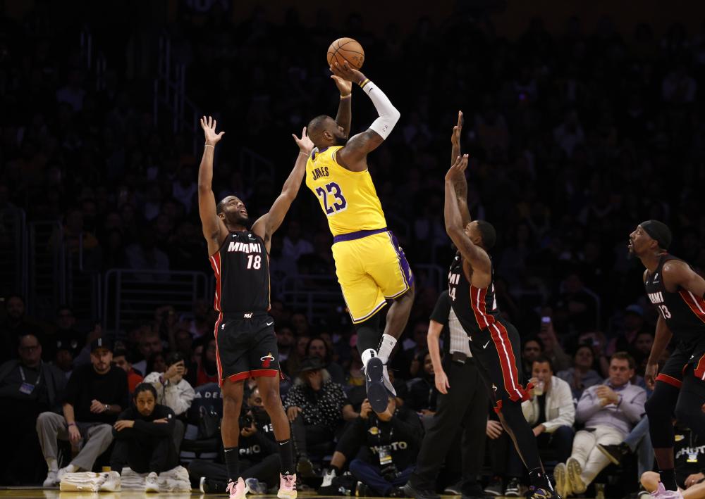 体能充沛著 体能充沛著