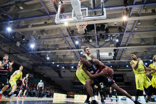 的战绩起伏 的战绩起伏