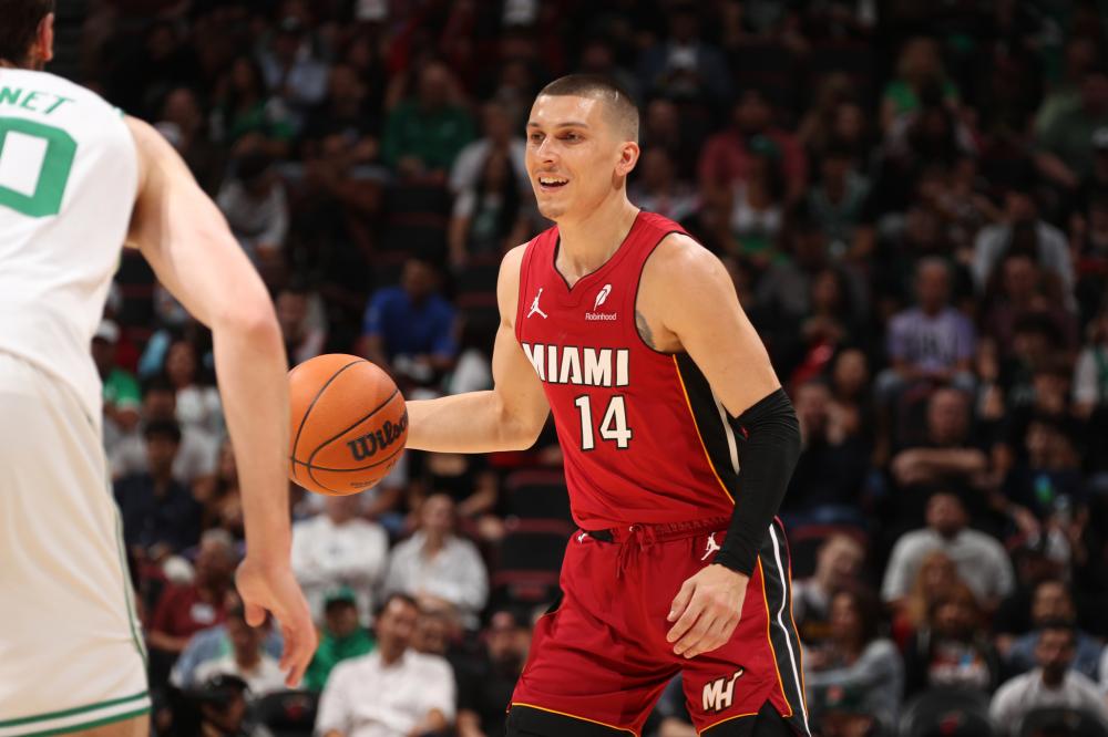 让球员在不 让球员在不