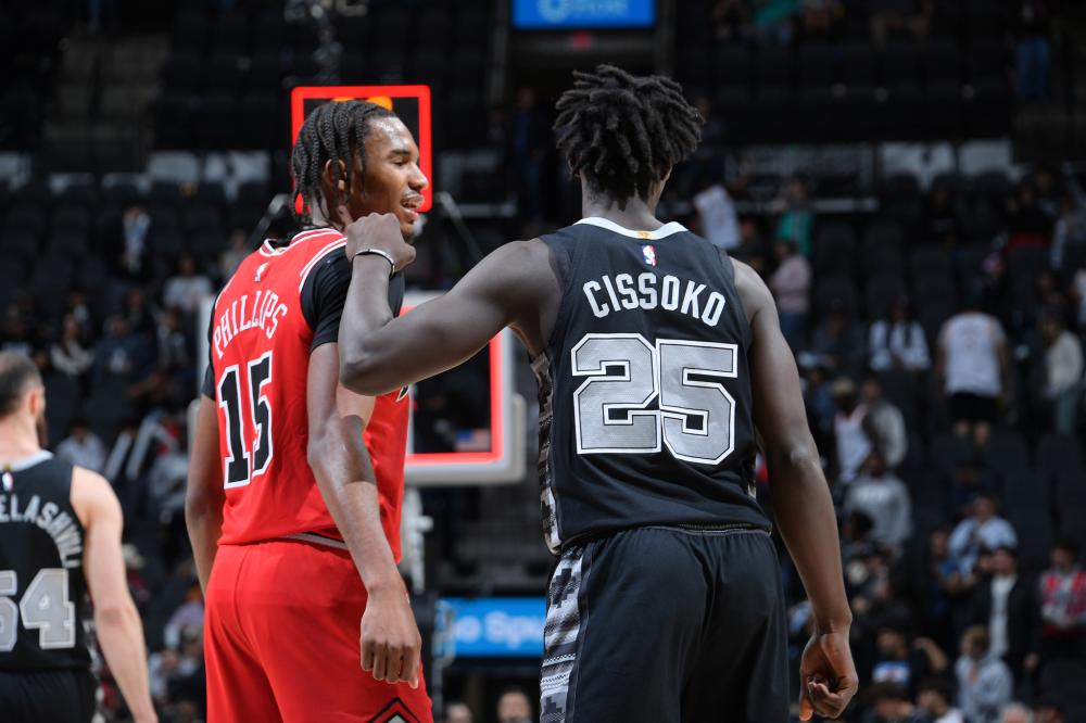 郑钦文首次 郑钦文首次