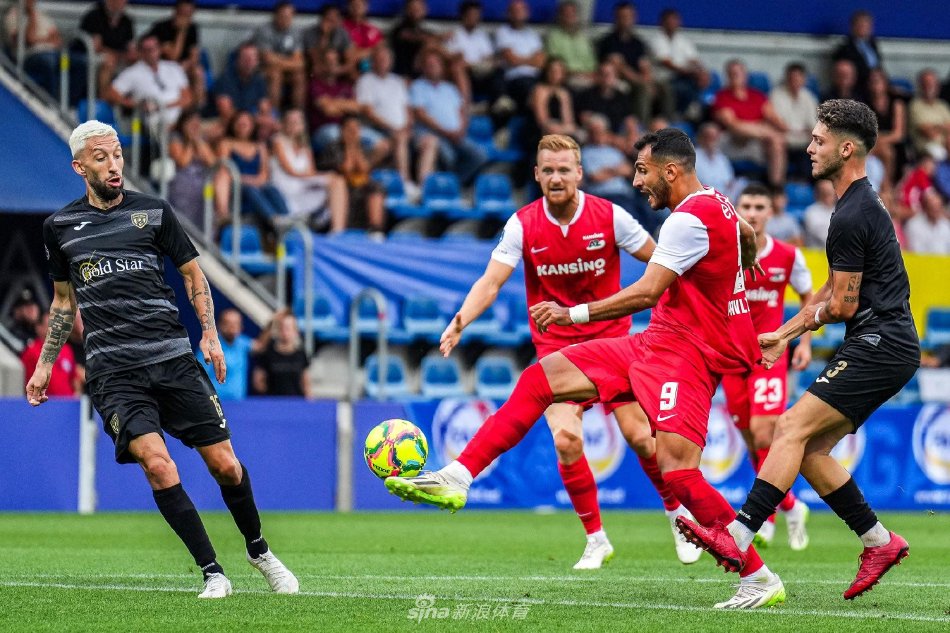 赛季表现极 赛季表现极