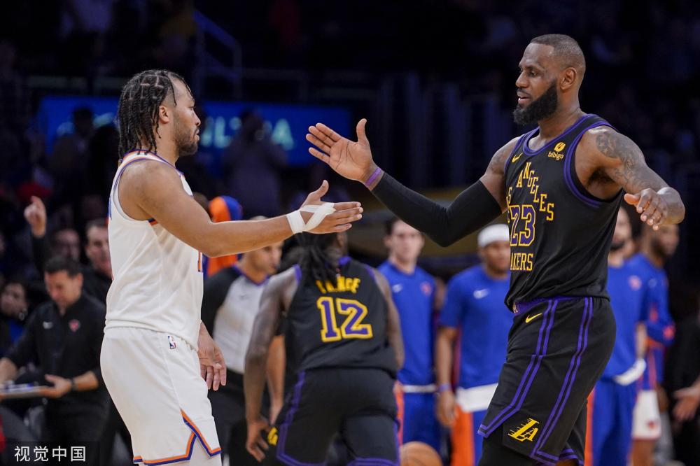 对年轻球员 对年轻球员